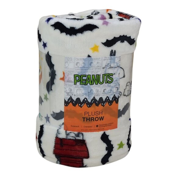 Peanuts Snoopy Halloween Plush Throw Blanket 60x72" Oversized Soft Cozy - Picture 1 of 11